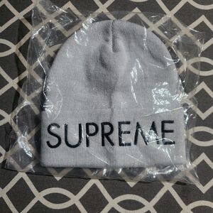 Supreme Grey beanie